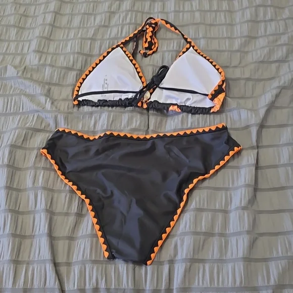 Black and Orange Floral Bikini Set Sz Lg - Picture 3 of 3